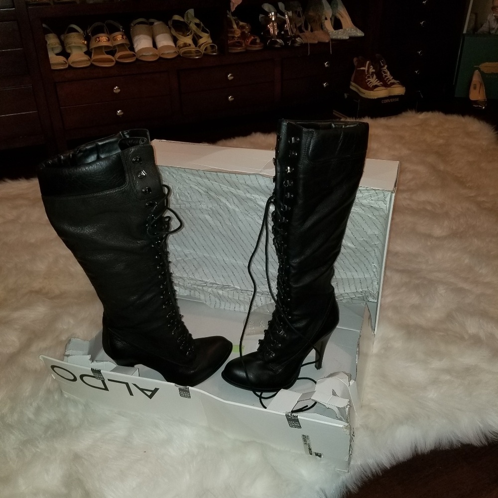 Leather boots